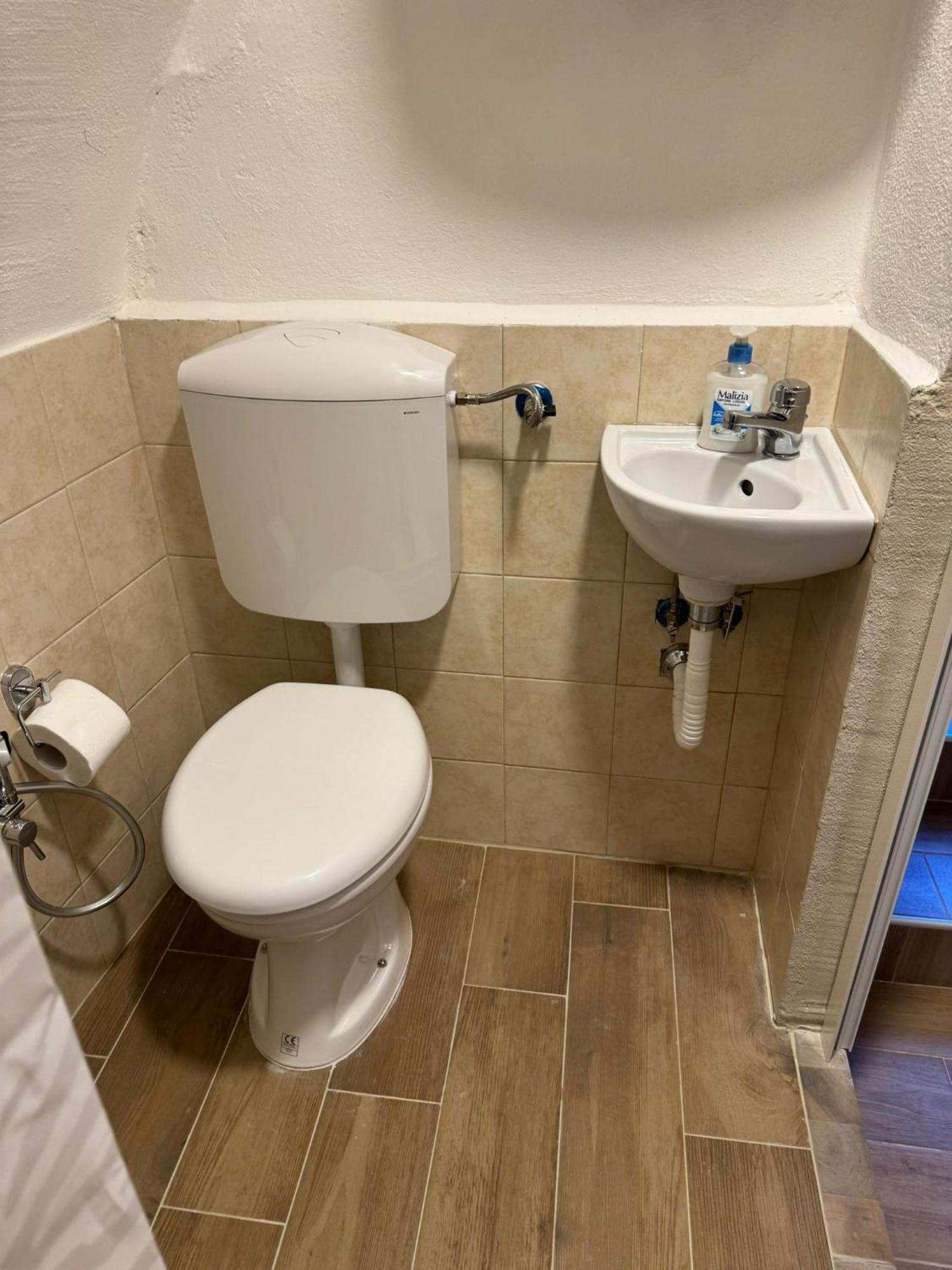 Loft Albicocca 2 Hotel Bari Ngoại thất bức ảnh