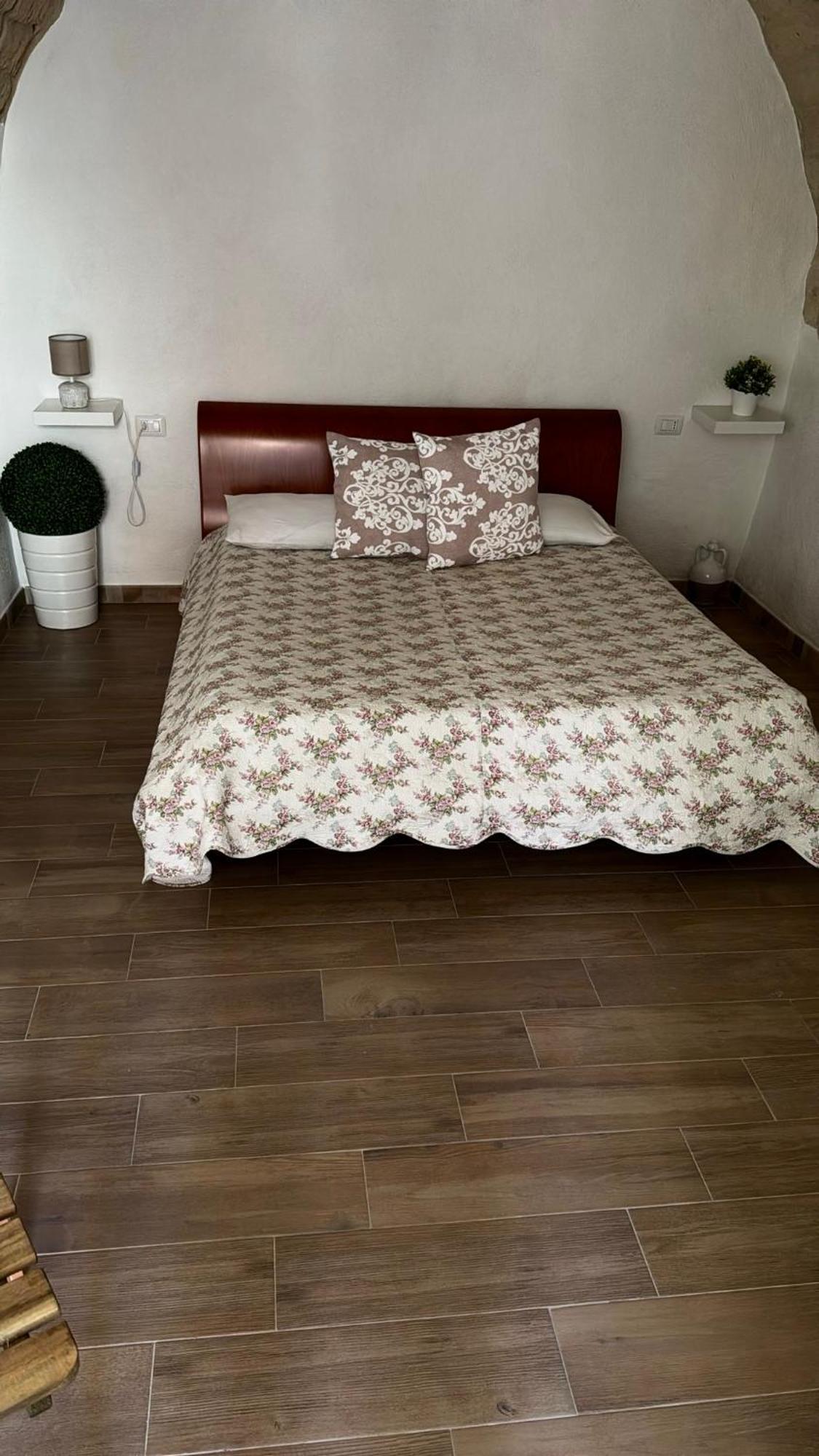 Loft Albicocca 2 Hotel Bari Ngoại thất bức ảnh